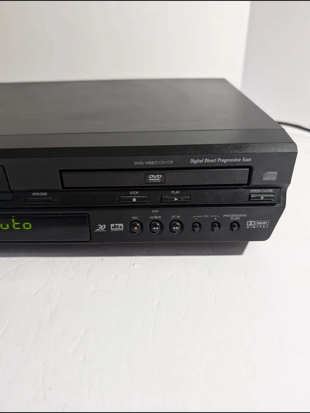 JVC Hi-Fi VCR/DVD Combo _ With Remote